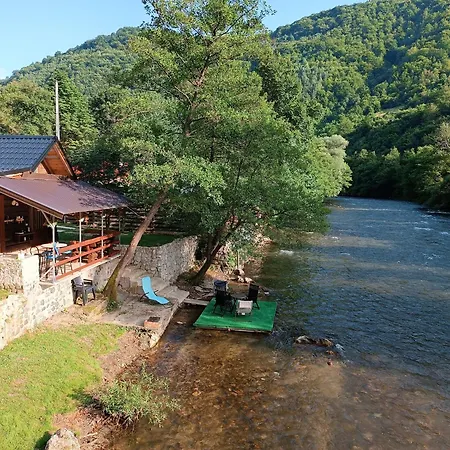 Vikendica Irna * Jajce